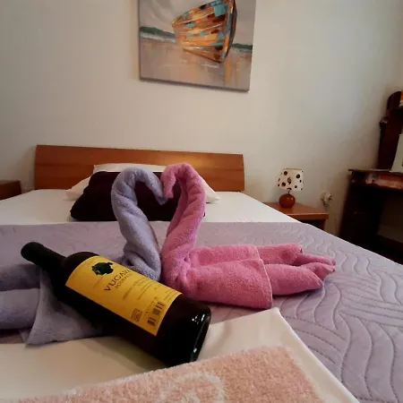 Rosmarinus Rubic Maison d'hôtes 3*