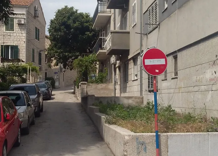 Rosmarinus Rubic Affittacamere Spalato